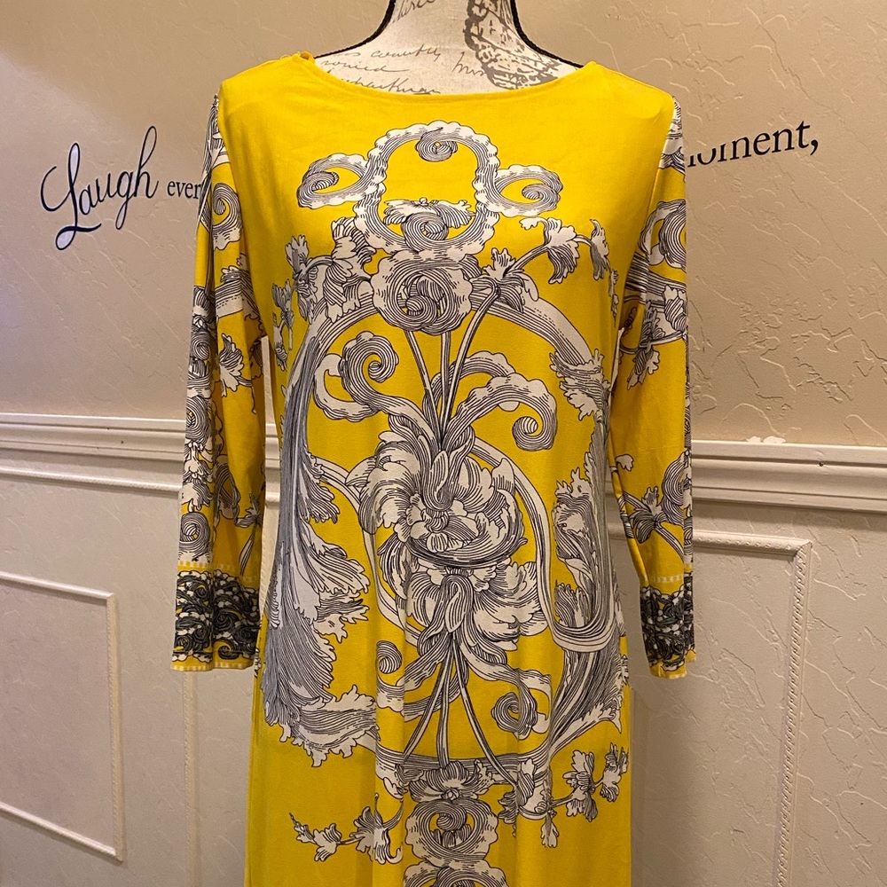 Women’s Midi Dress forever 21 size L Yellow